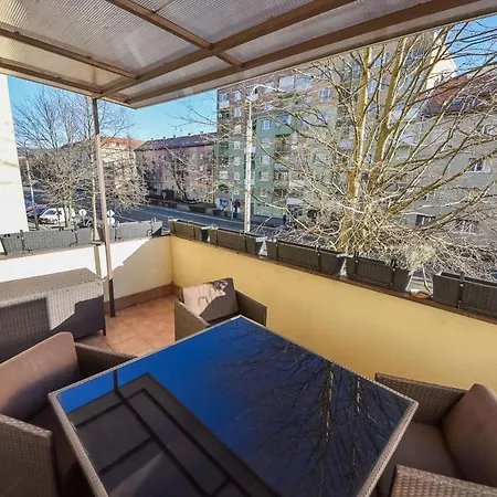 Komfort Terrace *
